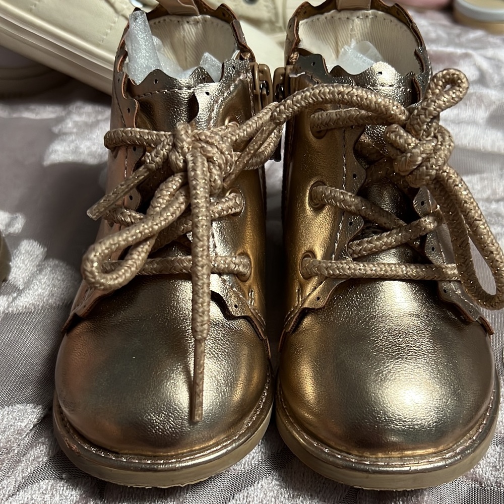 Baby Gap booties
